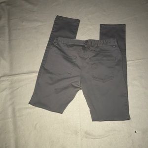 Divided khaki pants comfortable ware and look